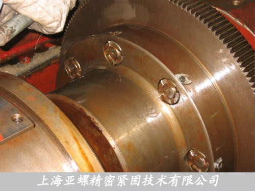 汽车工业